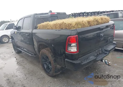 2022 Ram 1500 Big Horn 4X4 5'7 Box z USA, uszkodzony, nr VIN 1C6RRFFG0NN259335